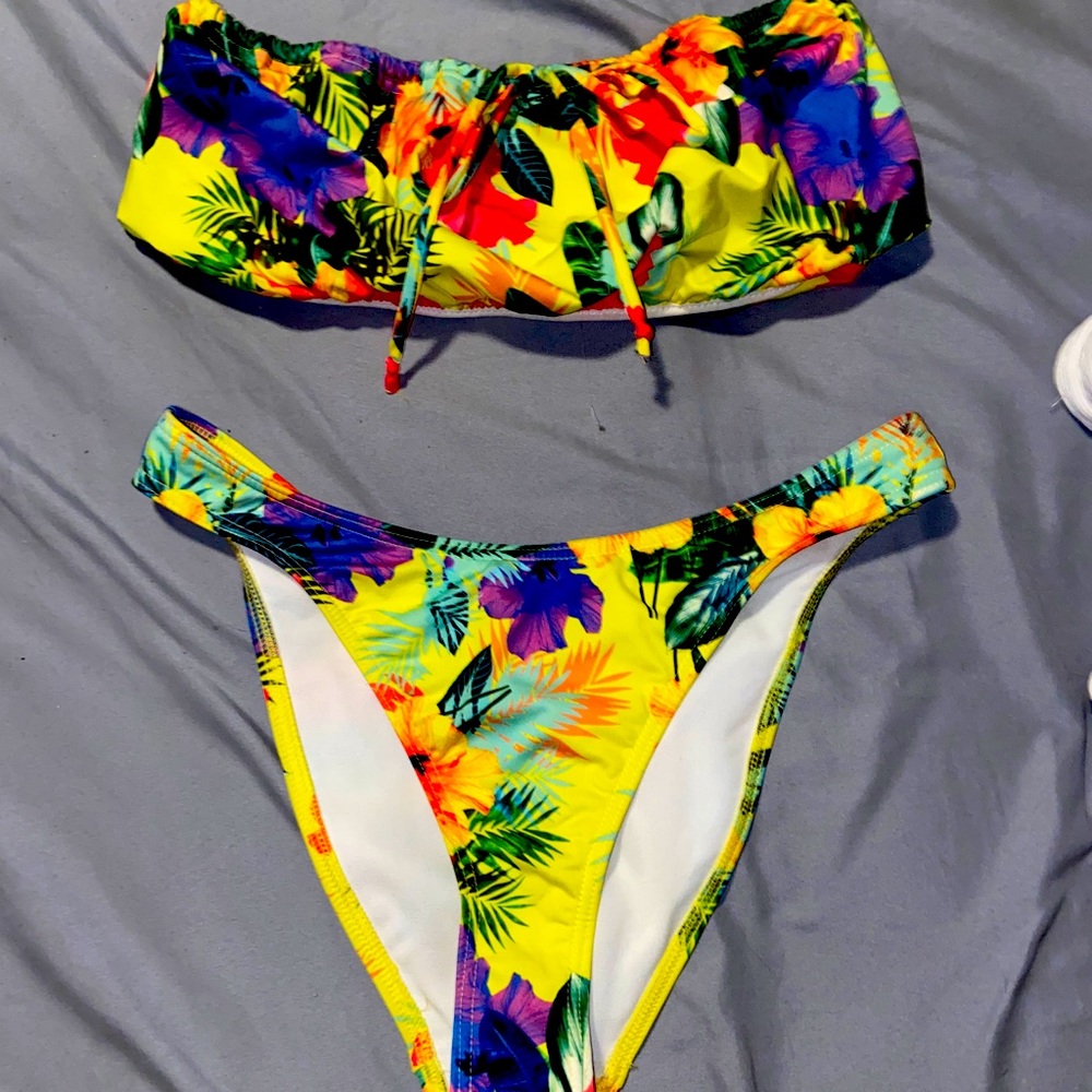 Bikini